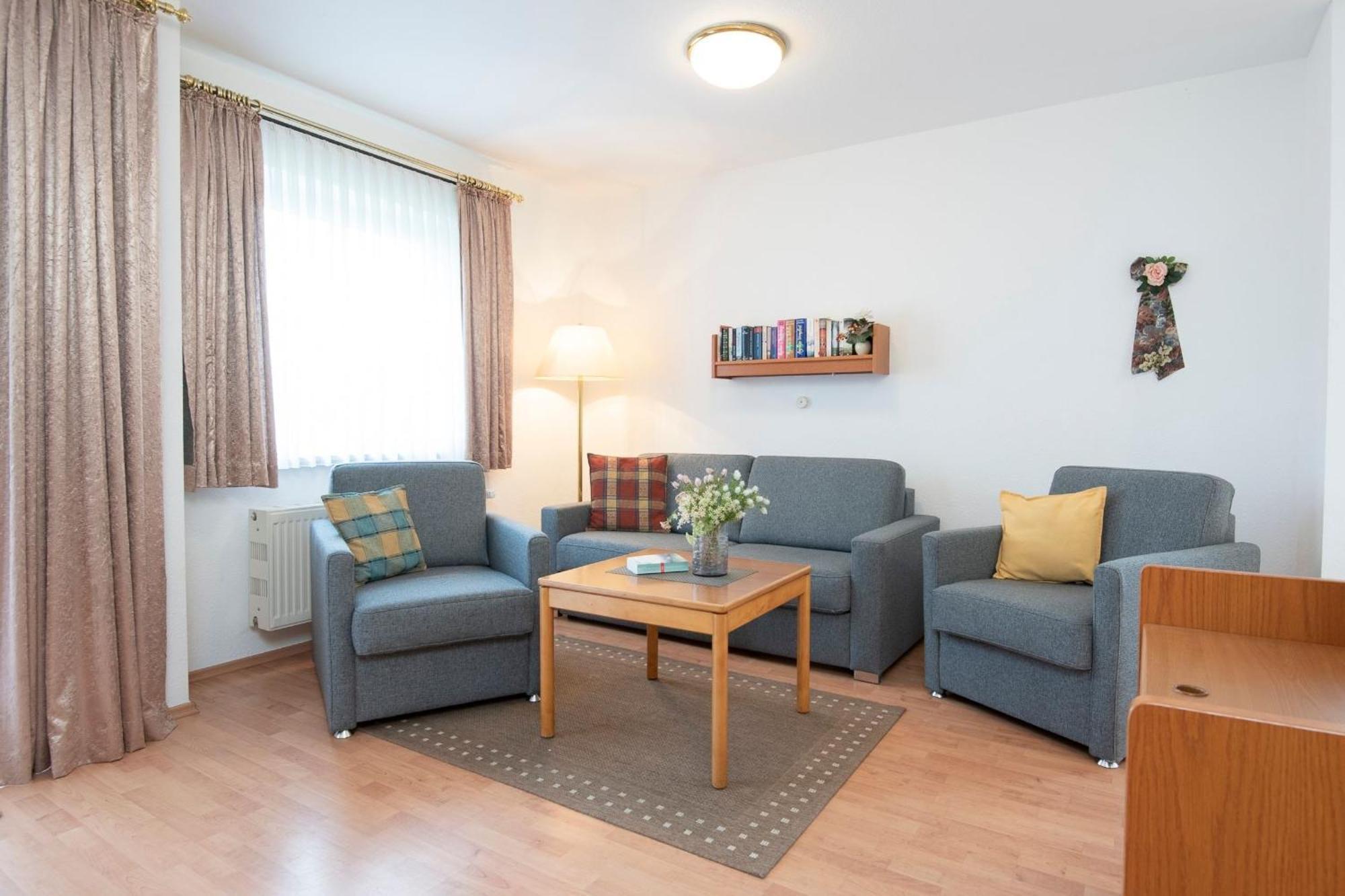 Ferienwohnung Ostseebutt Mit Terrasse Im Kaiserhof 2 Келенхузен Екстериор снимка