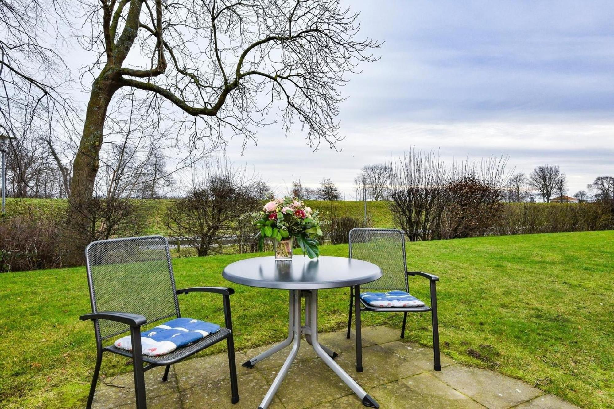 Ferienwohnung Ostseebutt Mit Terrasse Im Kaiserhof 2 Келенхузен Екстериор снимка